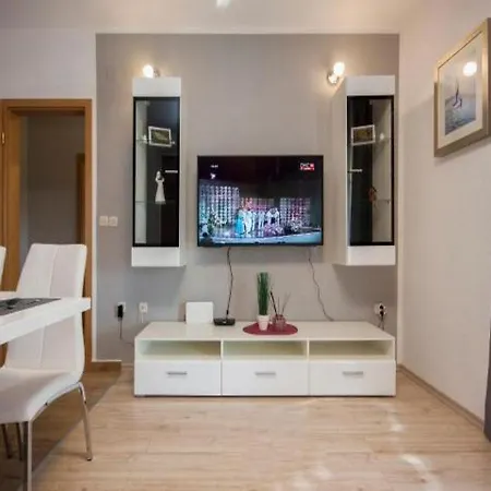 Apartment Dar *