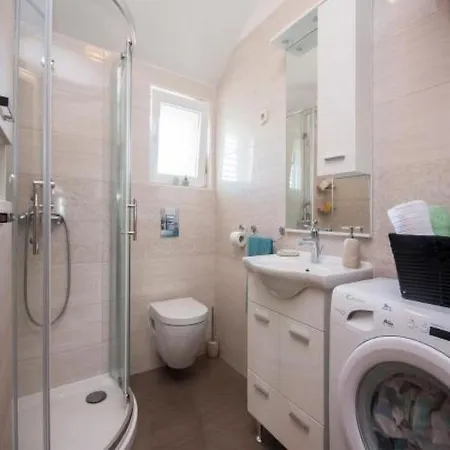 Dar Apartment *